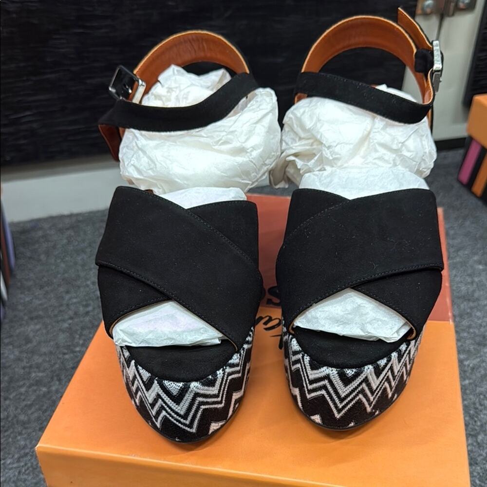 NWT Missoni Black and White Women's Sandals Size 41 US 11